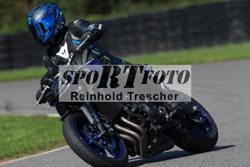 /Archiv-2022/64 19.09.2022.09 Plüss Moto Sport Yamaha Fun Day ADR/Einsteiger/55